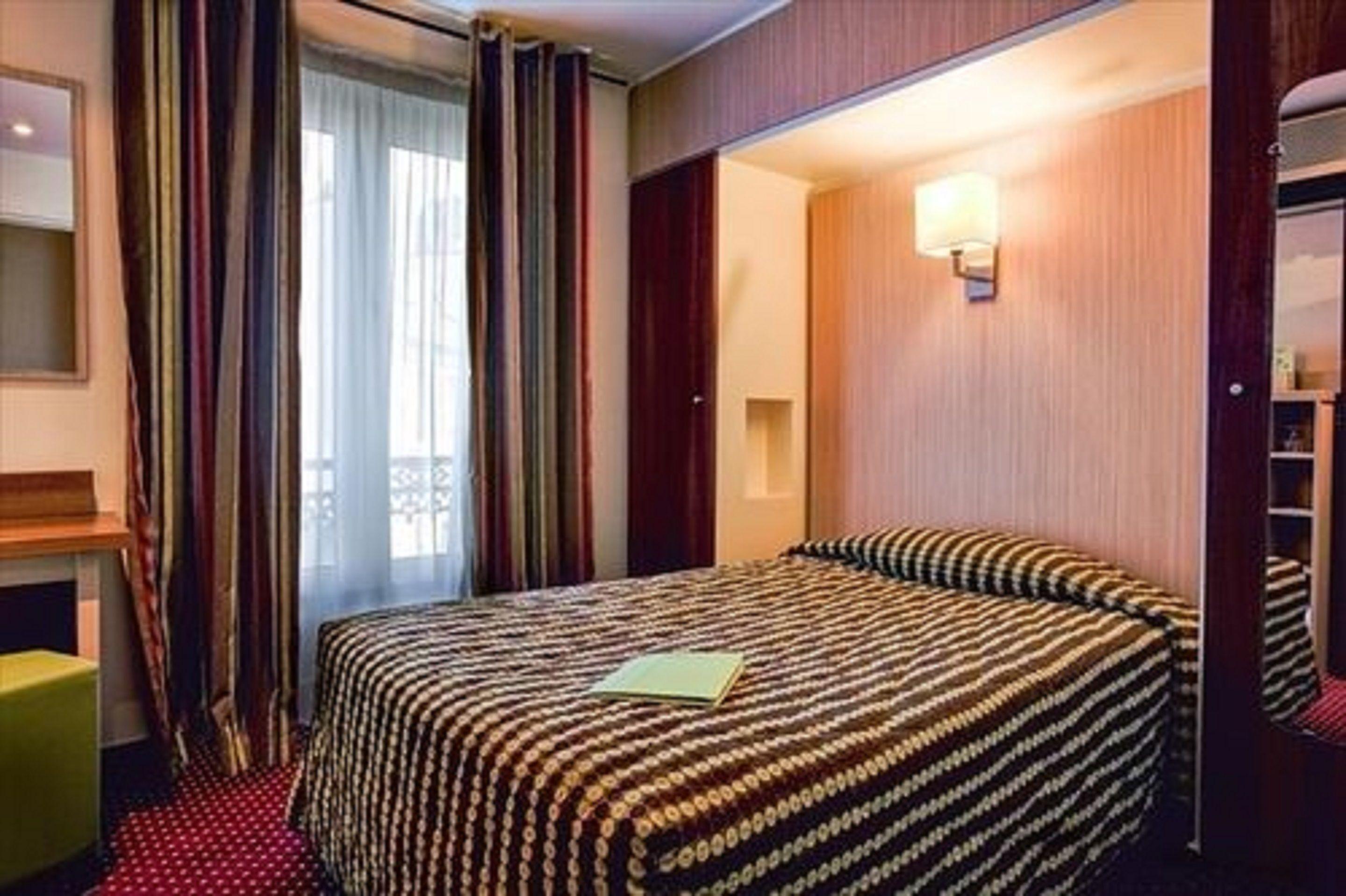 Hotel Terminus Montparnasse Parigi