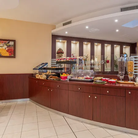 Hotel Terminus Montparnasse 3*